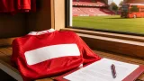 Barnsley complete signing of forward Amani Richards on three-year deal