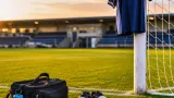 Falkirk secure experienced right-back Ryan Strain as cover for injured defenders