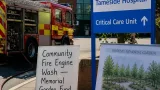 Family of organ donor raises £3,500 towards Tameside Hospital memorial garden