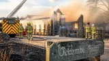 Large blaze destroys former cookery school at Occombe Farm near Paignton