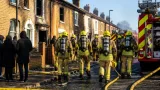 Roof collapses and windows blown out after house fire in Retford