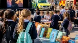 Swindon shopping park marks 10 years backing Young Readers programme