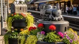 Volunteers give Nuneaton station a summer makeover with new floral displays
