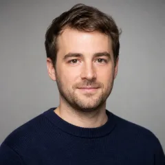 Ade Thompson