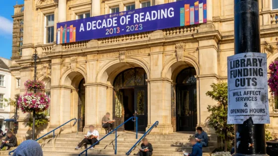 Committee urges decade-long national reading drive and guarantee for children