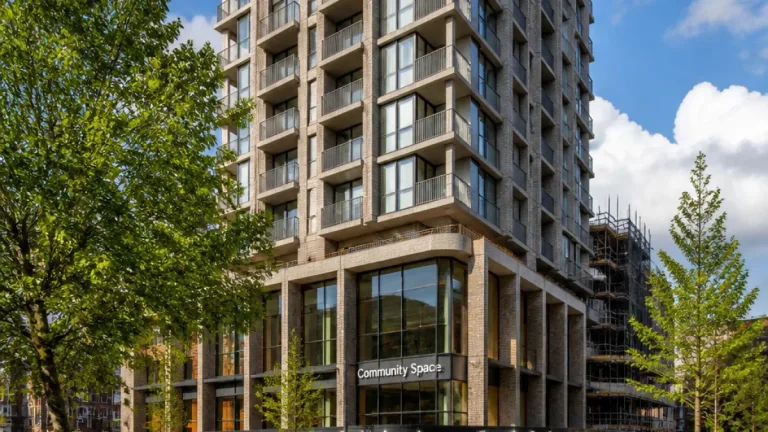 Council approves 152-home tower for keyworkers on Abbey Street site