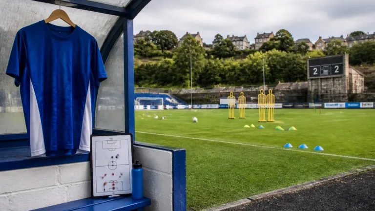 Fan favourite Uchegbulam seals return to Matlock as Gladiators fine-tune in pre-season
