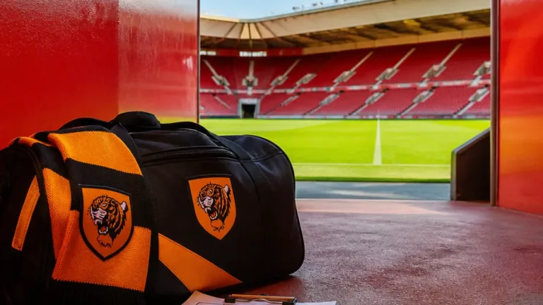Former Boro loanee Matt Targett set for Hull move as club reshapes left flank