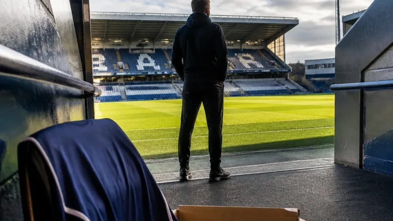 Millwall boss pays tribute as homegrown midfielder departs for Sheffield Wednesday