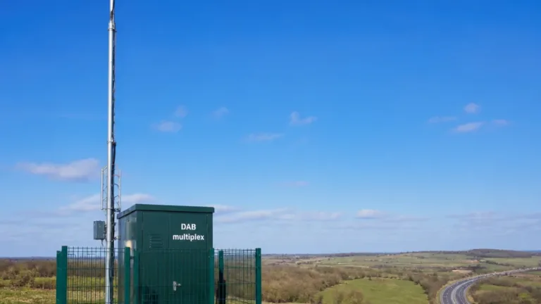 New Alton transmitter boosts East Hampshire DAB coverage to nearly 67,000 people
