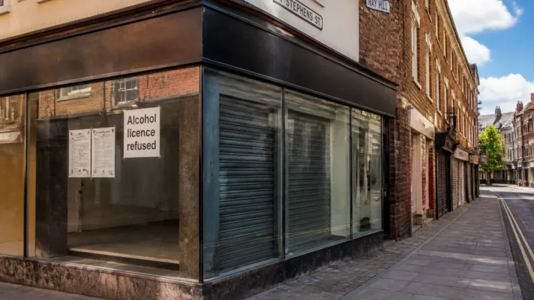 Norwich alcohol licence refused for city-centre shop amid youth drinking concerns