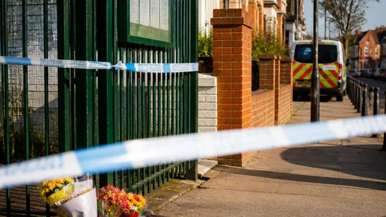 Police name two men they wish to trace after fatal Hackney stabbing near school