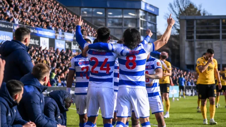 Reading cruise to 4-0 win at Rodney Parade as Brown, Stokes and Jones on target