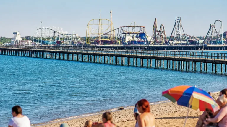 Southend features on Visit Essex’s summer must‑see list as county’s coast draws visitors