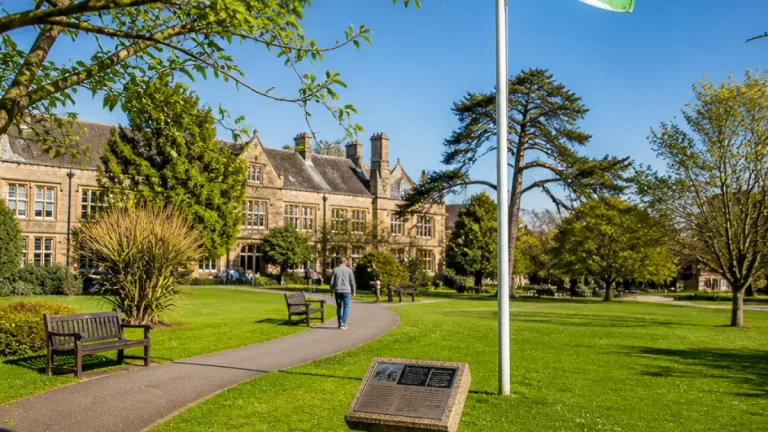 Swansea University retains Green Flag honours for ninth year, wins heritage accreditation