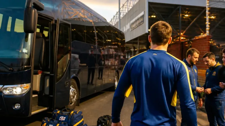 Warrington Wolves travel to Castleford with youngster McKler in 21-man squad